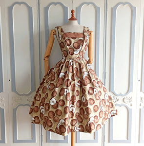 1950s - Stunning Coconuts Novelty Print Dress - W26 (66cm)