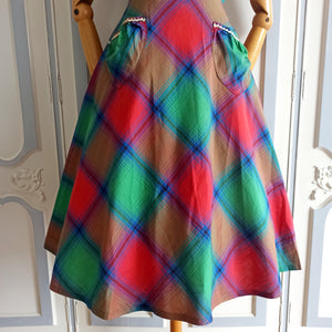 1940s - Gorgeous Colorful Plaid Cotton Dress - W29 (74cm)