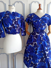 Load image into Gallery viewer, 1950s - Stunning Floral Silk Couture Bolero Dress - W27 (68cm)
