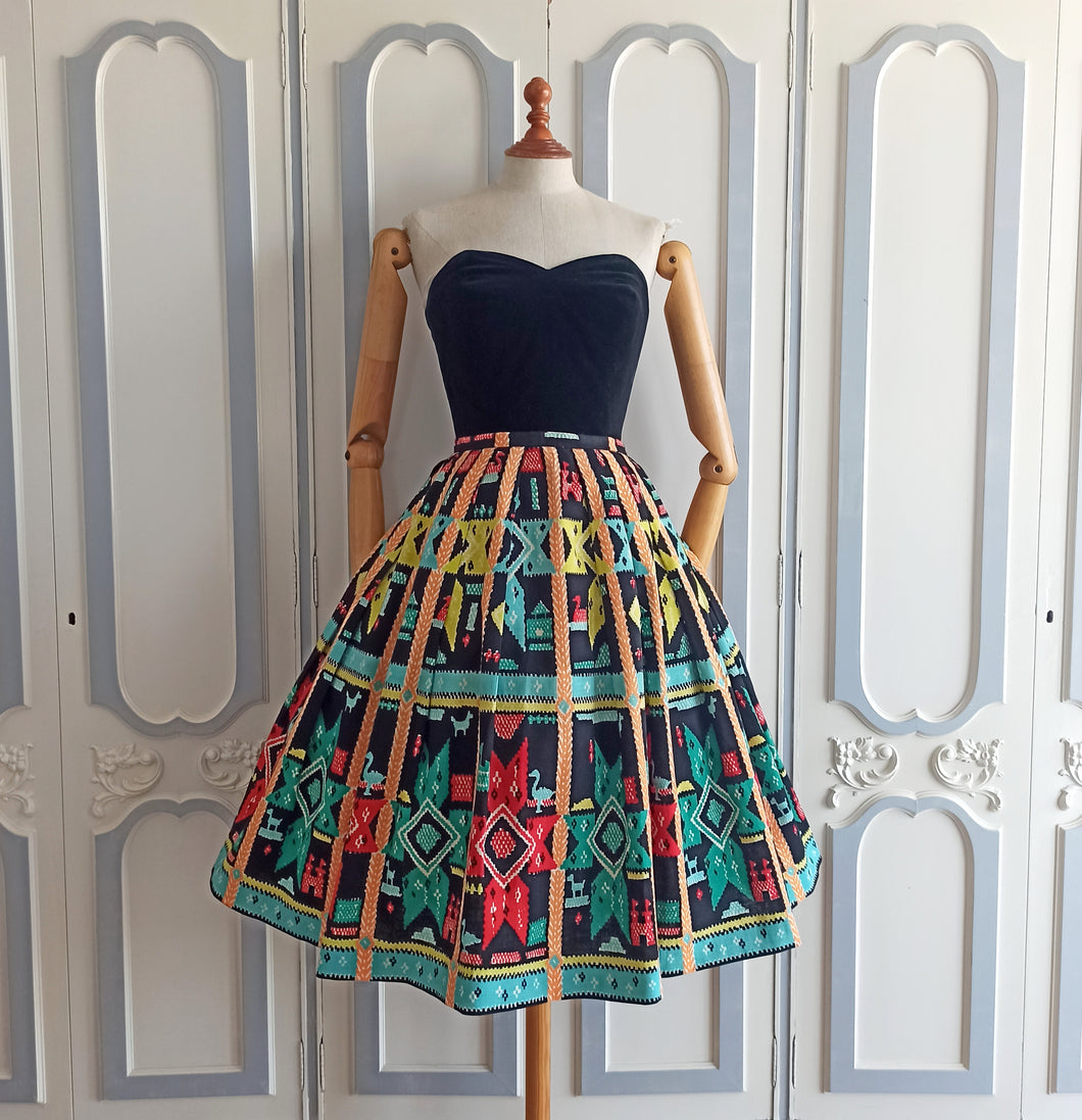 1940s 1950s - Stunning Colorful Novelty Skirt - W27 (68cm)