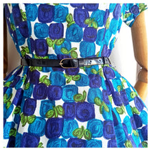 Load image into Gallery viewer, 1950s - Spectacular Abstract Roseprint Dress - W30 (76cm)
