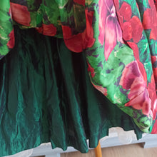 Load image into Gallery viewer, 1950s - Spectacular Floral Print Satin Dress - W31.5 (80cm)
