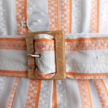 Laden Sie das Bild in den Galerie-Viewer, 1950s - Adorable Orange Stripes Cotton Shirt-Dress - W30 (76cm)
