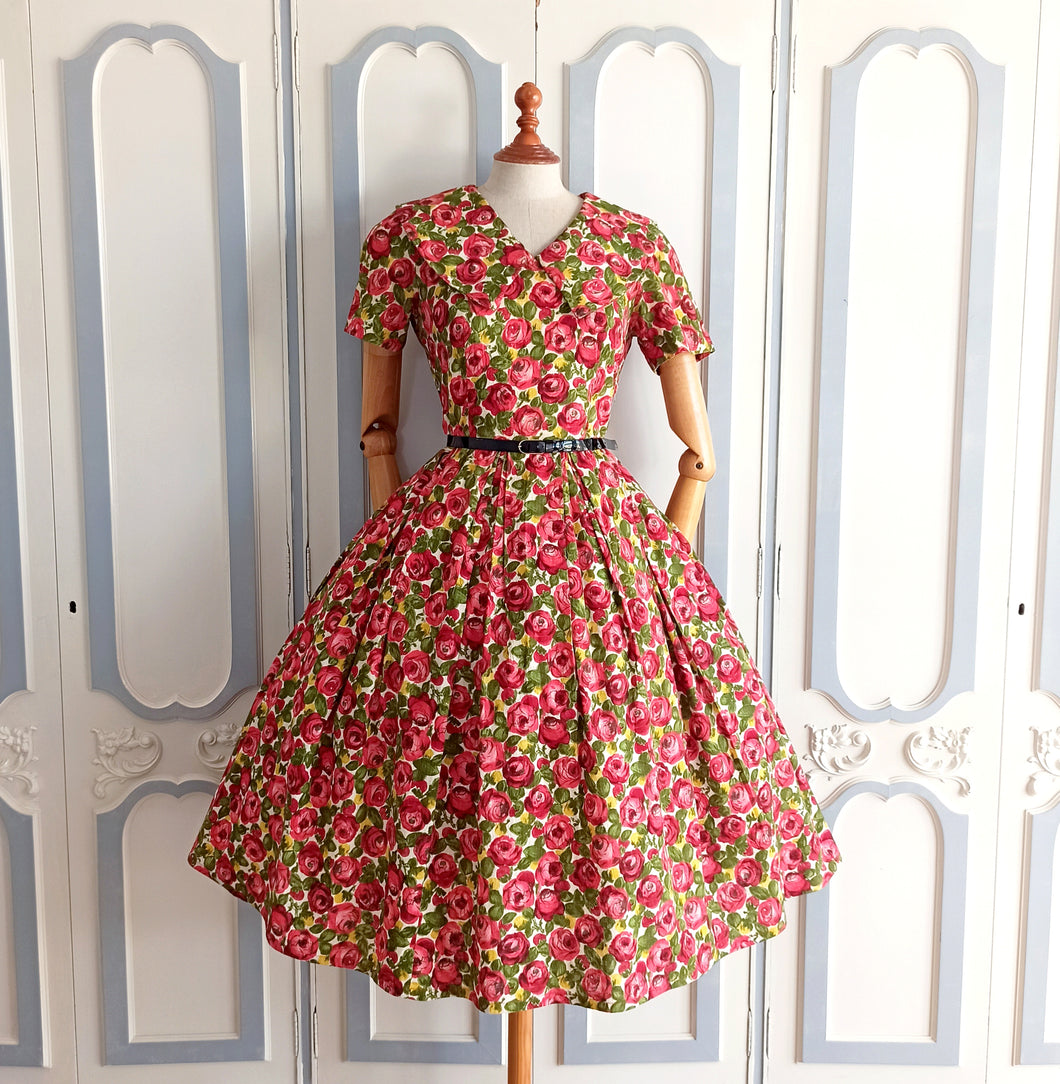 1950s - Stunning Roseprint Cotton Dress - W30 (76cm)