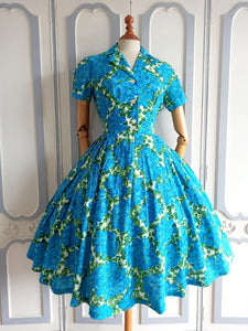 1950s - Fabulous Blue Roseprint Dress - W27.5 (70cm)