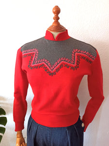 1940s 1950s - Stunning Red & Grey Embroidery Wool Sweater - Sz S/M