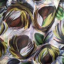 Laden Sie das Bild in den Galerie-Viewer, 1950s - Stunning Abstract Floral Satin Dress - W37 (94cm)
