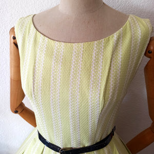 1950s 1960s - Gorgeous Lime Heavy Cotton Dress - W26 (66cm)