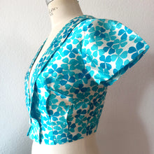 Charger l&#39;image dans la galerie, 1950s - Outstanding Blue Clovers Couture Bolero Dress - W24 (62cm)
