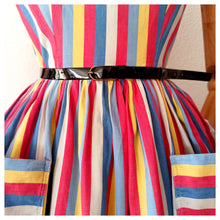 Load image into Gallery viewer, 1940s 1950s - Spectacular Rainbow Cotton Dress - W27 (68cm)
