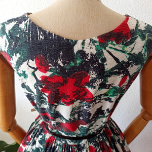 1950s 1960s - Stunning Red Abstract Roses Dress - W28 (72cm)