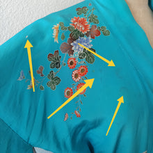 Cargar imagen en el visor de la galería, VTG - Exquisite Pure Silk Japanese Hairo Kimono
