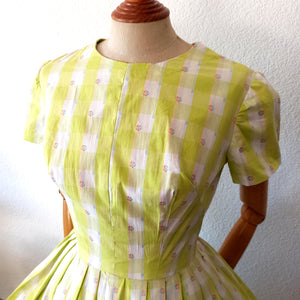1950s - Gorgeous Lime Plaid Cotton Dress - W27 (68cm)