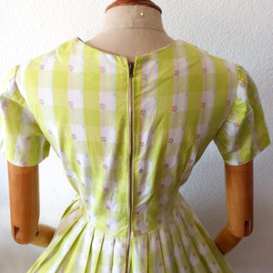 1950s - Gorgeous Lime Plaid Cotton Dress - W27 (68cm)