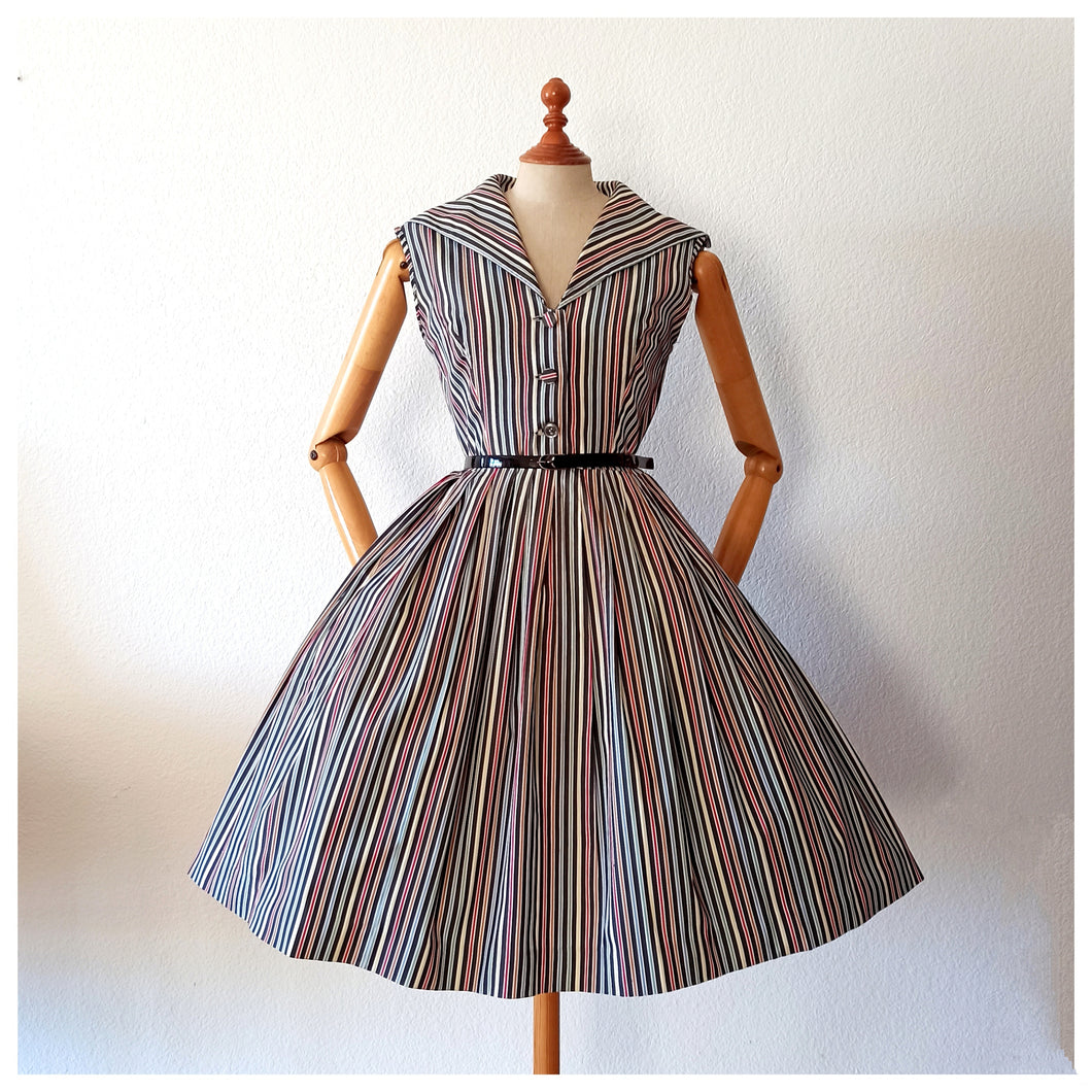 1950s - Adorable Rainbow Stripes Cotton Dress - W31 (78cm)