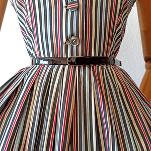 1950s - Adorable Rainbow Stripes Cotton Dress - W31 (78cm)