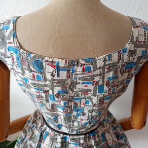 1950s - Beautiful Novelty Print Cotton Dress - W31 (78cm)