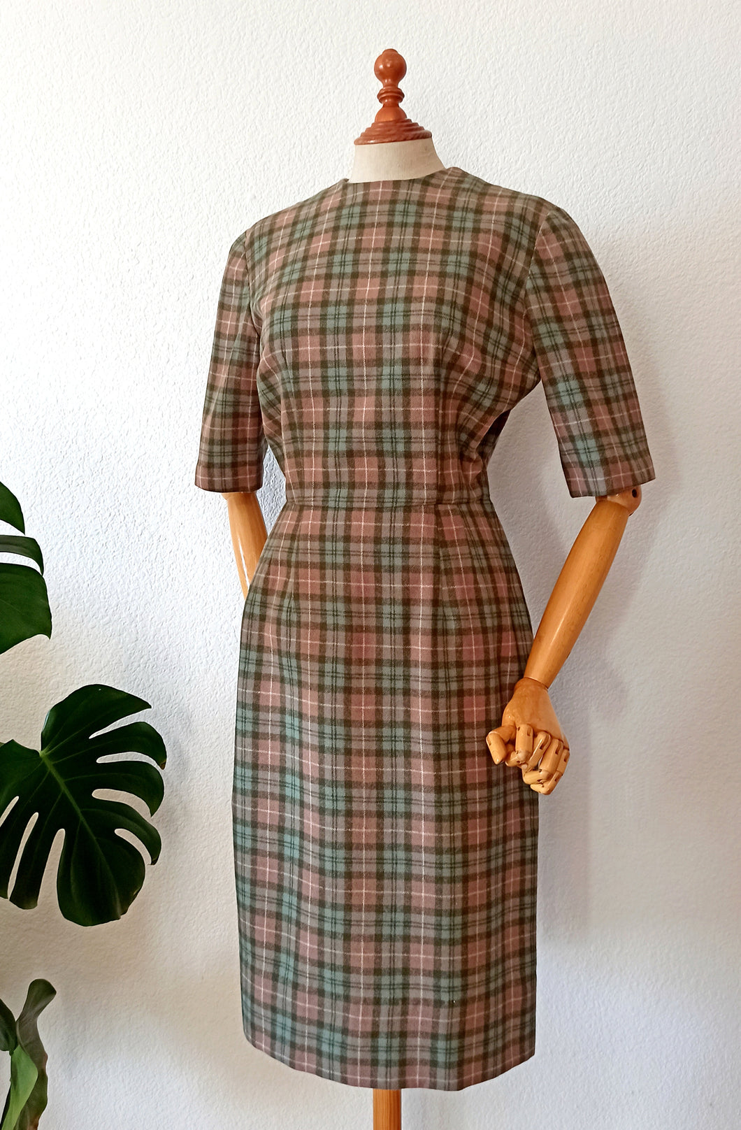 1950s 1960s - Gorgeous Tartan Wool Pencil Dress - W26 (66cm)