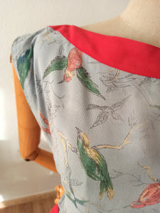 1950s - Lovely Birds Novelty Rayon Top - W30 (76cm)