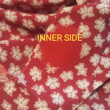 Laden Sie das Bild in den Galerie-Viewer, 1940s - Beautiful Red Floral Rayon Crepe 2pc Suit - W31 (80cm)
