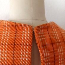 Carica l&#39;immagine nel visualizzatore di Gallery, 1960s - Gorgeous Orange Cotton Wool Dress - W30 (76cm)
