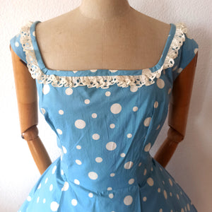 1950s - Adorable German Baby Blue Dotted Cotton Dress - W34 (86cm)