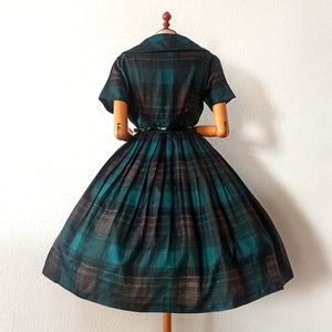 1950s - Exquisite French Green Tartan Dress - W32 (82cm)