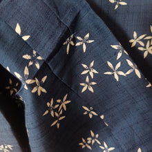 Load image into Gallery viewer, 1940s - Gorgeous Navy Blue Floral Dress - W39 (100cm)
