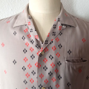 1950s - Glentop, USA - R&R Diamonds Rayon Shirt - Sz. Large