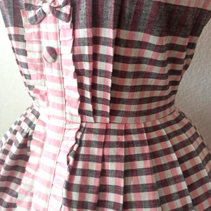 1950s 1960s - Adorable Grey & Pink Cotton Dress - W29 (74cm)