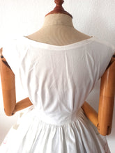 Load image into Gallery viewer, 1950s 1960s - Rare &amp; Adorable Italian Olympic Rings Dress - W26 (66cm)
