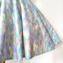 Cargar imagen en el visor de la galería, 1950s - Spectacular Removable Shawl Collar Pastel Colors Dress - W30 (76cm)
