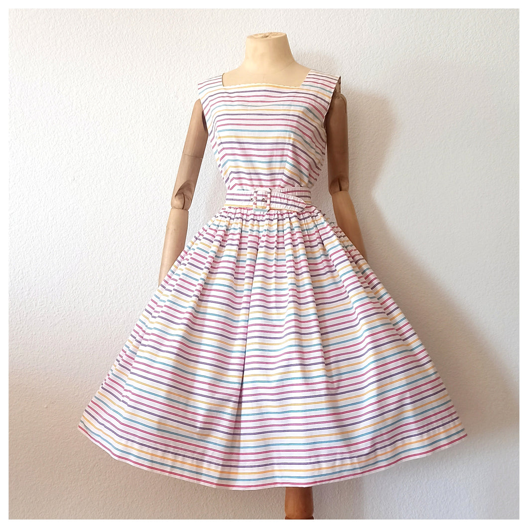 1950s - Adorable Color Stripes Belted Cotton Dress - W26 (66cm)