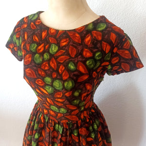 1960s - Stunning Colors Corduroy Dress - W26 (66cm)