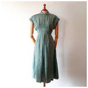 1940s - Gorgeous Abstract Teal Silk Dress - W27.5 (70cm)