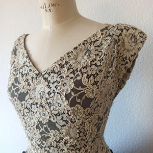 1950s - Stunning Black & White Lace Dress - W31 (78cm)