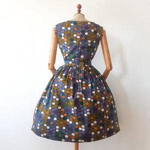 1950s - Joppy, Paris - Stunning Abstract Floral Colorful Cotton Dress - W26 (66cm)