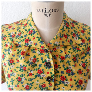 1940s - Adorable Yellow Floral Rayon Day Dress - W28 (72cm)