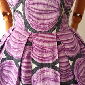 1950s - Broderna Magnusson, Sweden - Purple Abstract Dress - W27 (68cm)