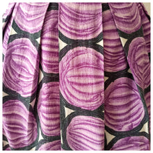 Charger l&#39;image dans la galerie, 1950s - Broderna Magnusson, Sweden - Purple Abstract Dress - W27 (68cm)
