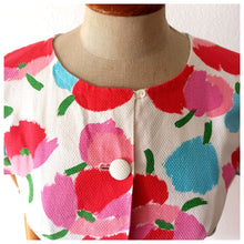 Cargar imagen en el visor de la galería, 1950s - Adorable French Abstract Floral Dress - W31 (78cm)
