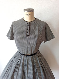 1950s - Adorable Black & White Vichy Cotton Dress - W28.5 (72cm)
