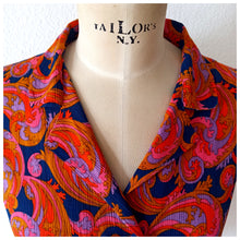 Load image into Gallery viewer, 1960s 1970s - Fabulous Psychedelic Blouse
