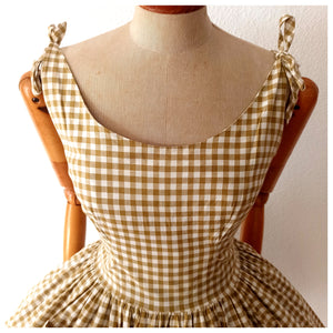 1950s - Adorable Green Olive/Brown Checked Pockets Dress - W27 (68cm)
