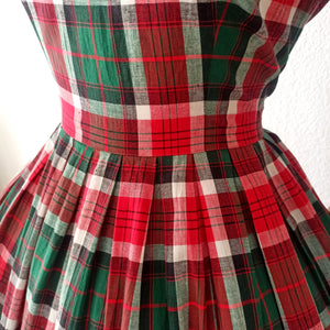 1950s - Adorable French Puff Sleeves Tartan Cotton Dress - W27.5 (70cm)