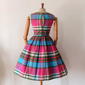 1950s - Adorable Colors Plaid Cotton Dress - W26 (66cm)