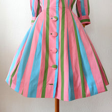 Cargar imagen en el visor de la galería, 1950s - André, PARIS - Outstanding &amp; Adorable Cotton Dress - W26 (66cm)
