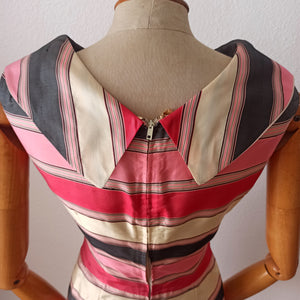 1950s 1960s - Stunning Pink & Grey Silk Dress - W26 (66cm)