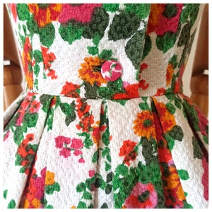 1950s - Paris - Colorful Textured Cotton Floral Dress - W24 (62cm)