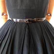 Cargar imagen en el visor de la galería, 1950s - R&amp;K Originals, USA - Stunning Black Sheer Lace Dress - W26 (66cm)
